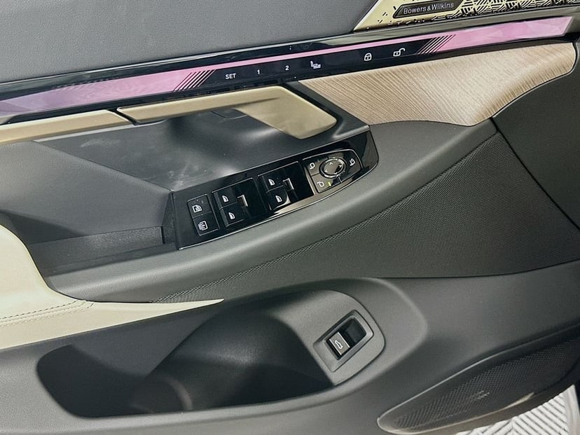 2026 BMW 5 Series - Image 18