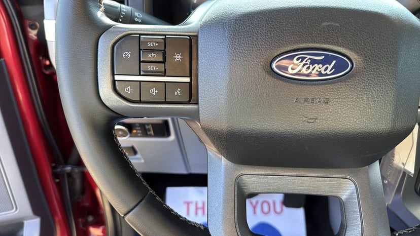 2025 Ford F-150 - Image 17