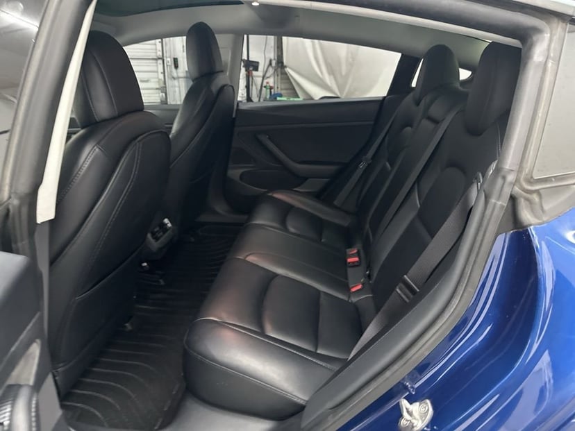 2021 Tesla Model 3 - Image 17