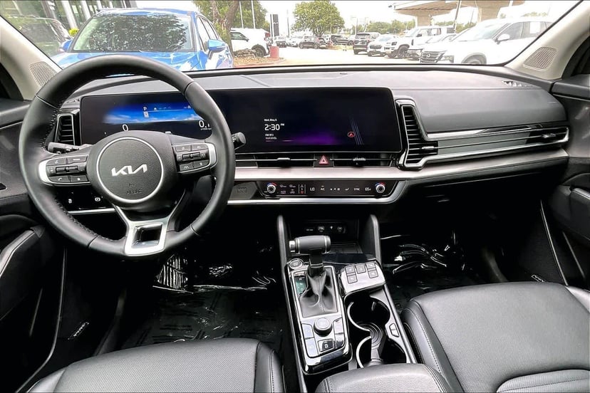 2024 Kia Sportage - Image 16