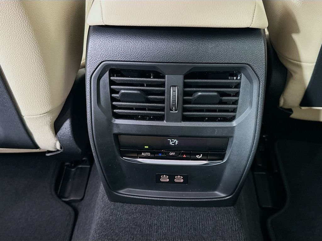 2026 BMW i4 - Image 18