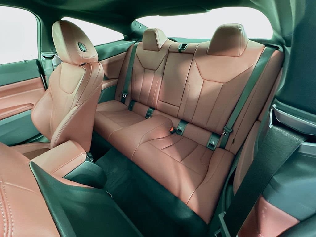 2025 BMW 4 Series - Image 25