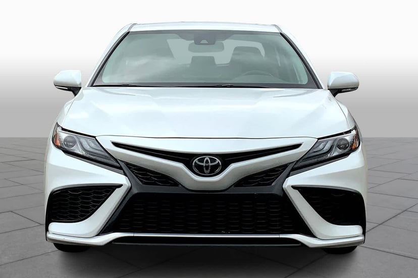 2023 Toyota Camry - Image 4