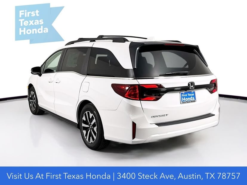 2026 Honda Odyssey - Image 6