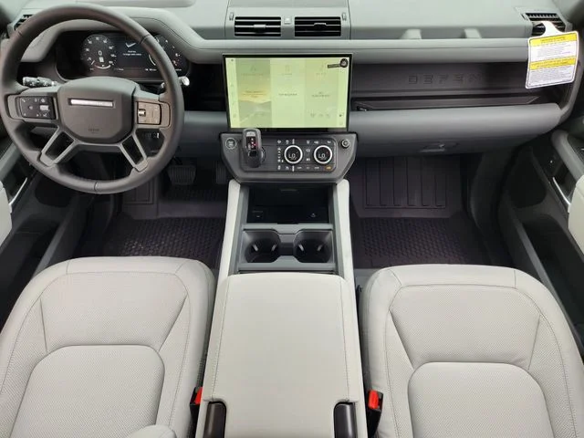 2026 Land Rover Defender 110 - Image 19