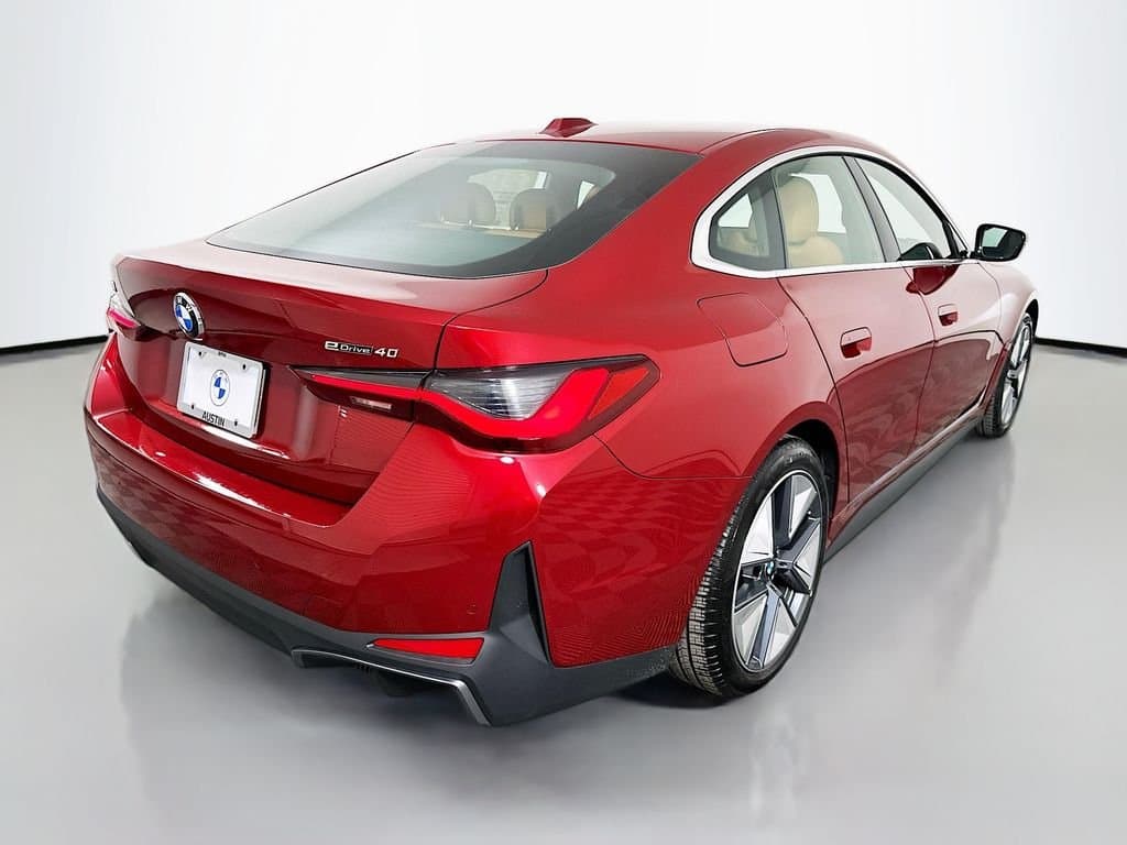 2026 BMW i4 - Image 5