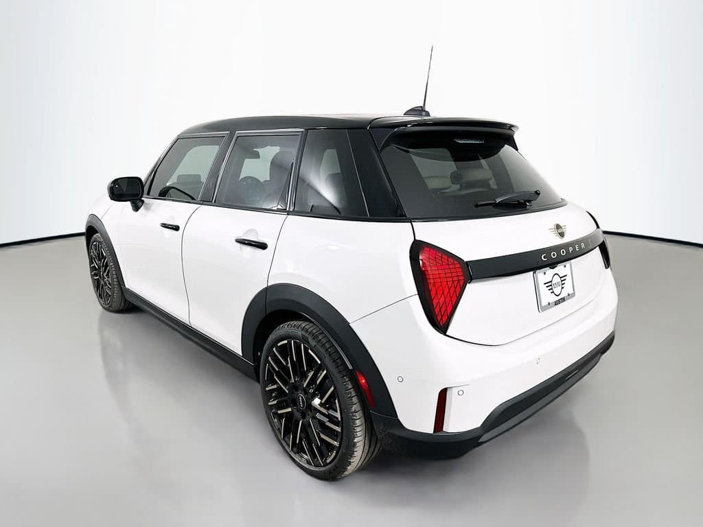 2026 MINI COOPER - Image 8