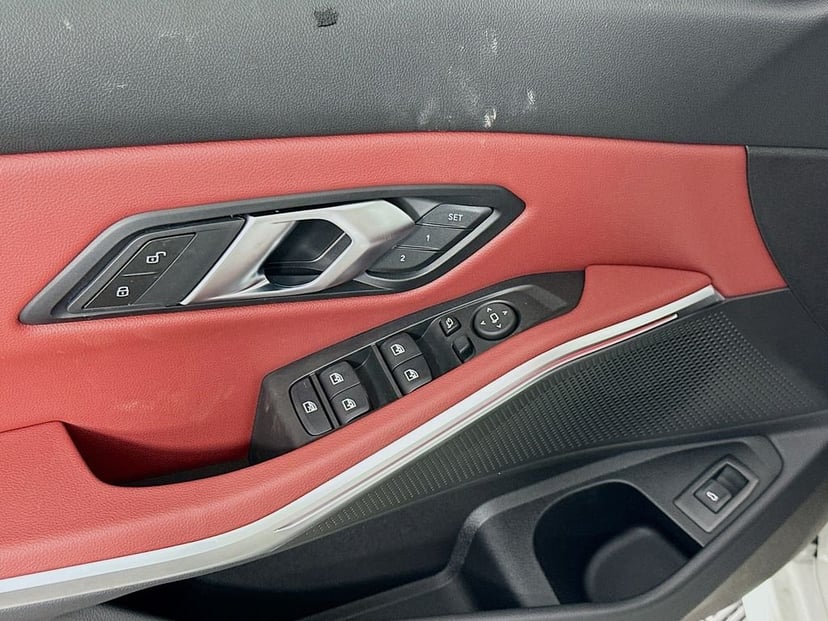 2026 BMW 3 Series - Image 20