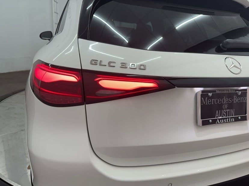 2026 Mercedes-Benz GLC - Image 58