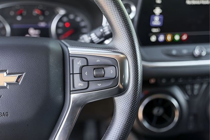 2023 Chevrolet Blazer - Image 16