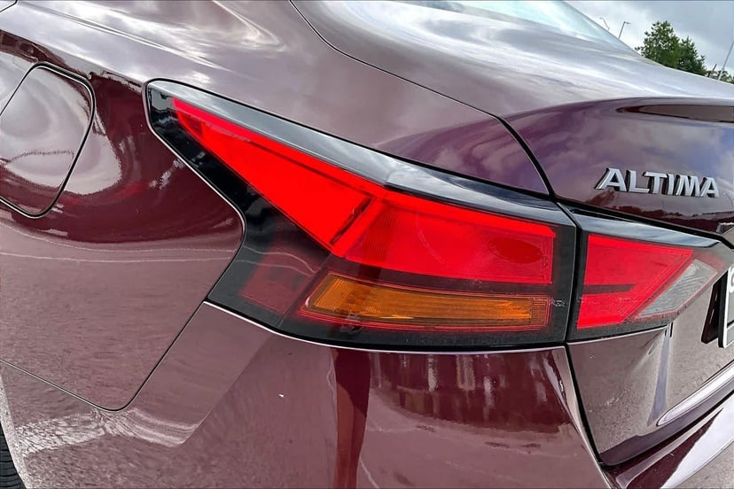 2025 Nissan Altima - Image 29
