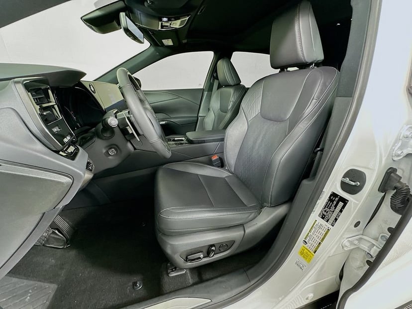 2024 Lexus RX - Image 20
