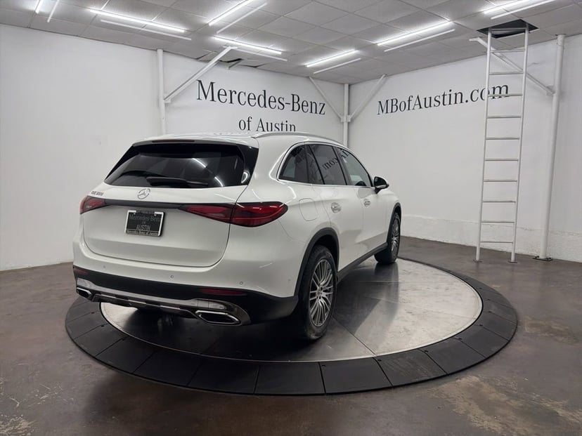 2026 Mercedes-Benz GLC - Image 41