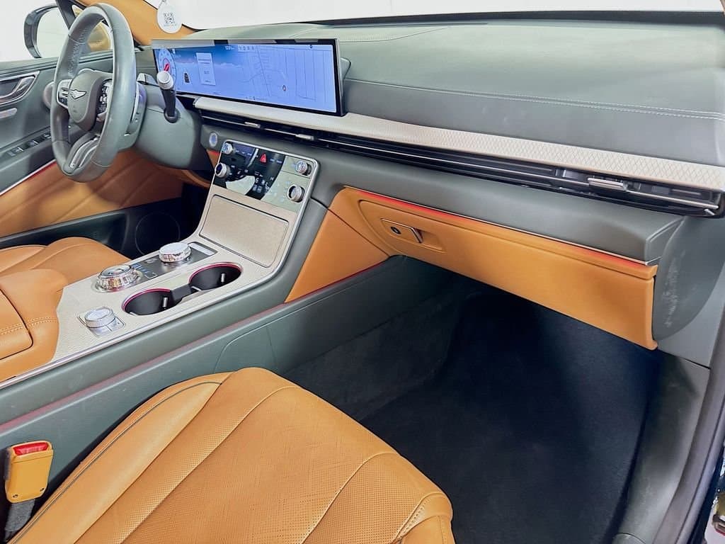 2025 GENESIS GV80 - Image 38