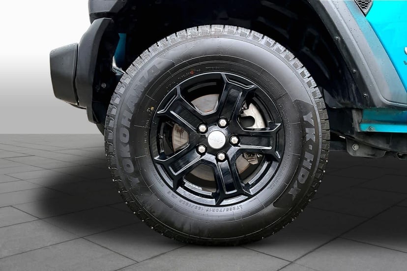 2020 Jeep Wrangler Unlimited - Image 10