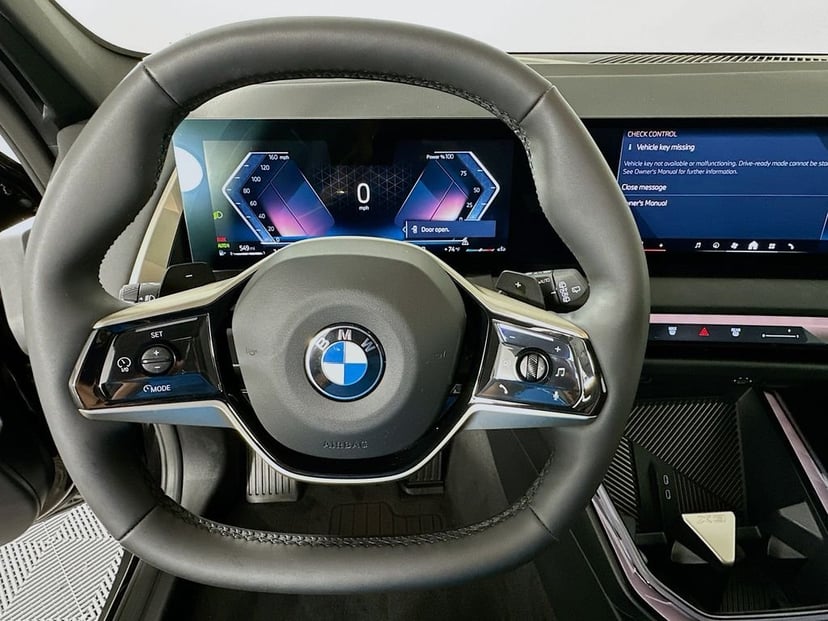 2025 BMW X3 - Image 10