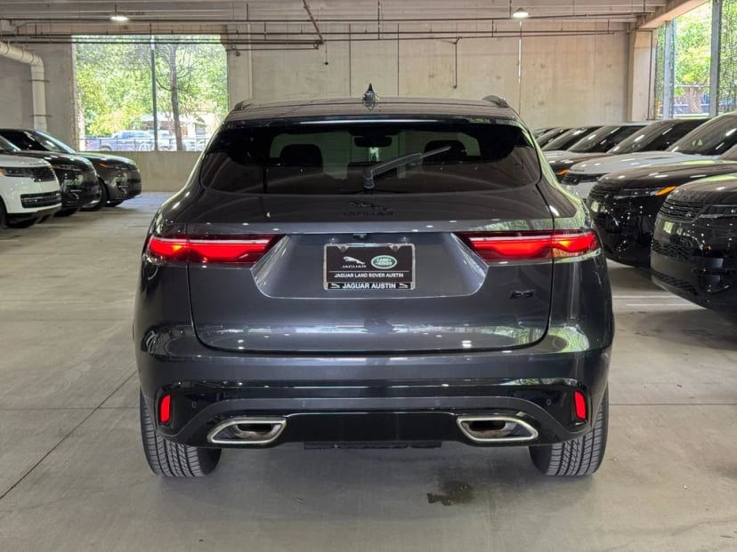 2026 Jaguar F-PACE - Image 6