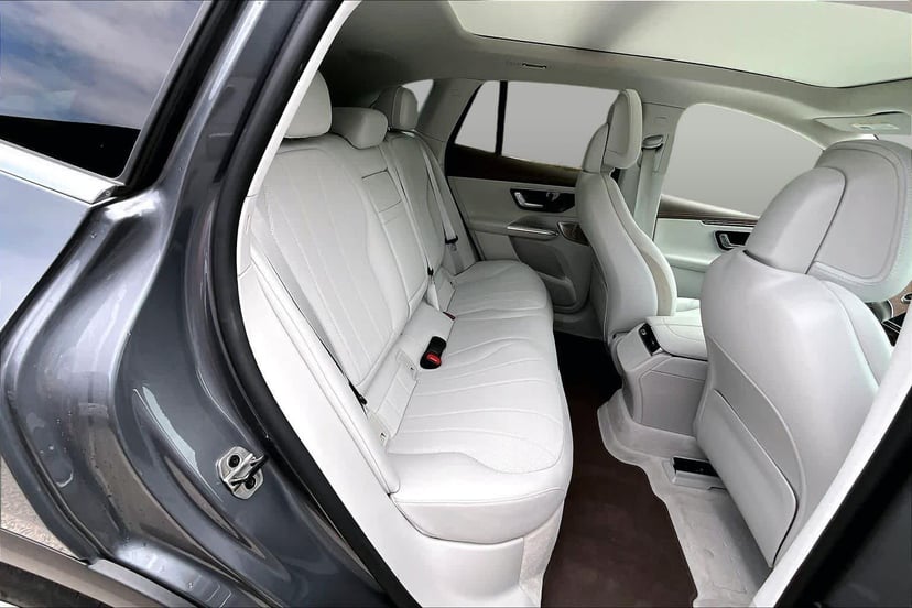 2023 Mercedes-Benz EQE 350+ - Image 19