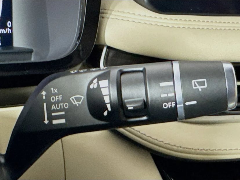 2023 INFINITI QX60 - Image 15