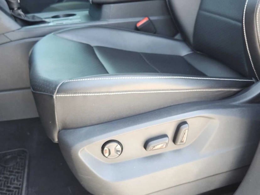 2022 Volkswagen Atlas - Image 22
