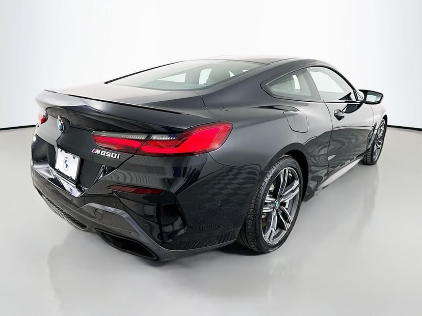 2025 BMW 8 Series - Image 5