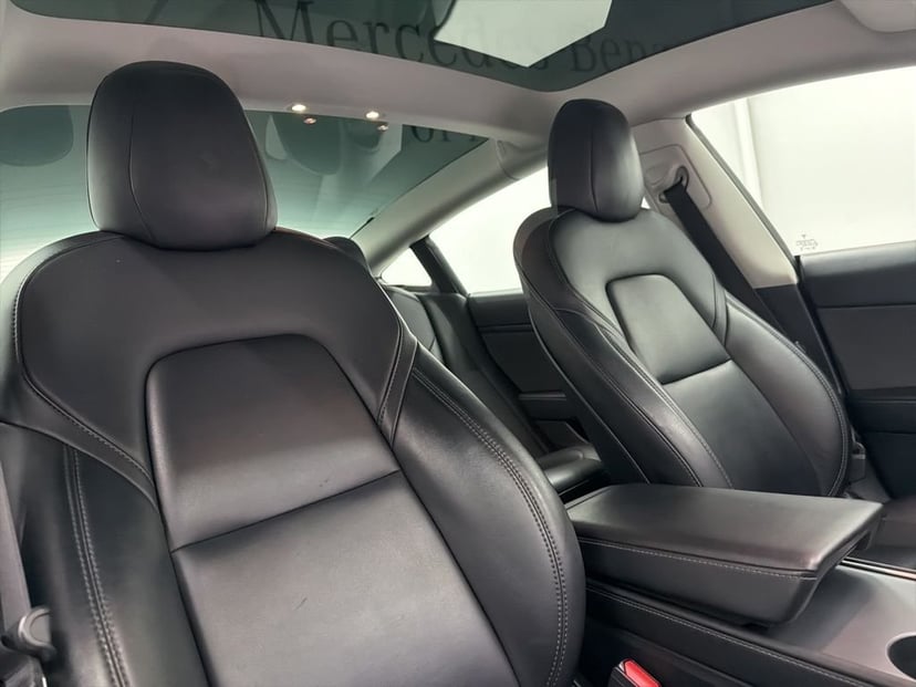 2022 Tesla Model 3 - Image 24