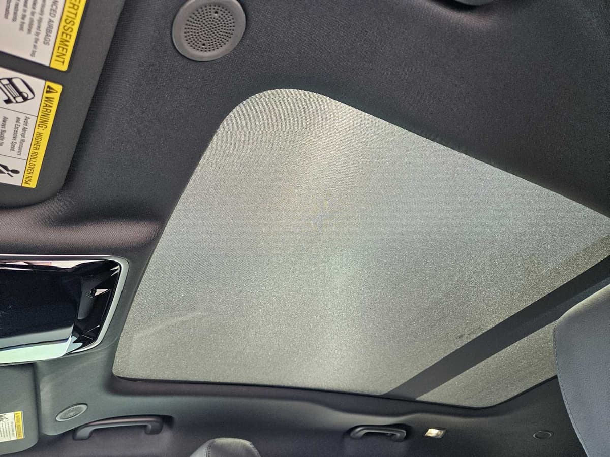 2026 LAND ROVER Range Rover Velar - Image 23