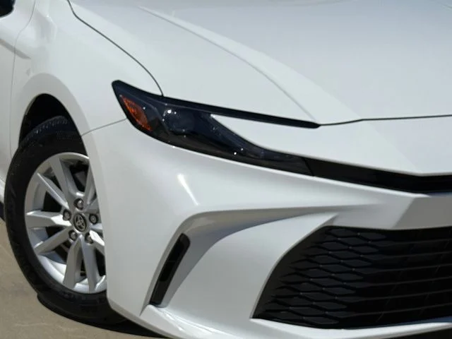 2025 Toyota Camry - Image 3