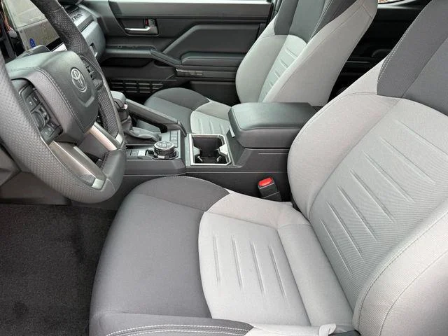 2026 Toyota Tacoma Hybrid - Image 38