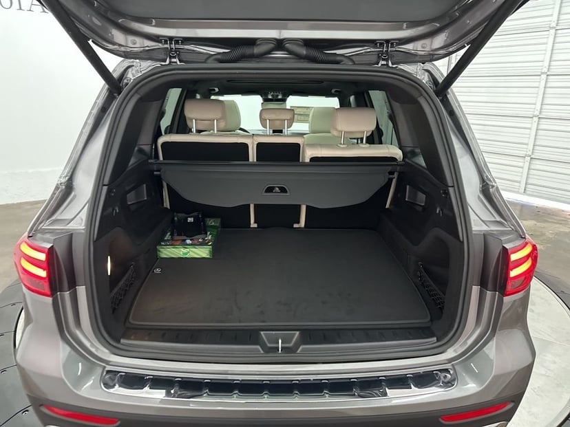 2026 Mercedes-Benz GLB - Image 25