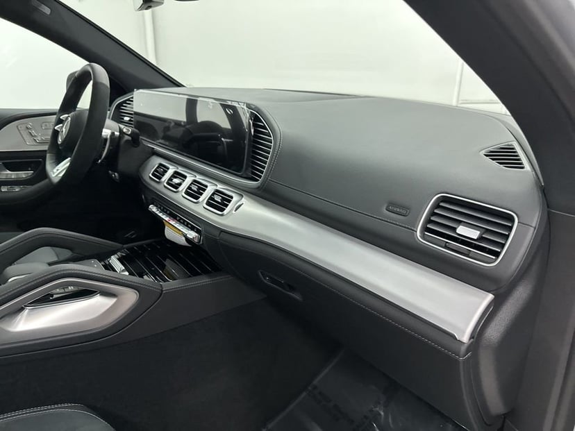 2026 Mercedes-Benz GLE - Image 30