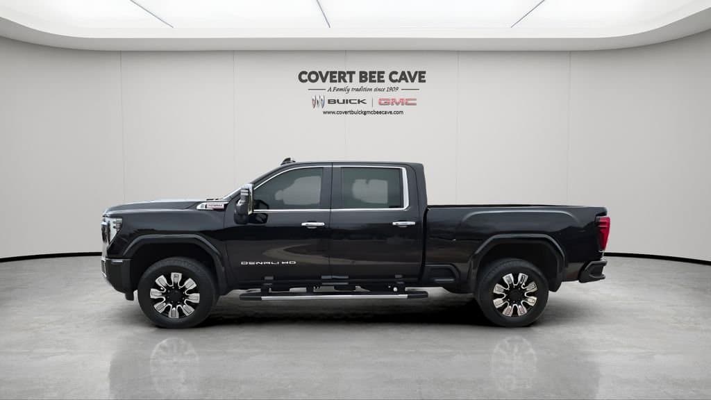 2024 GMC Sierra 2500HD - Image 5