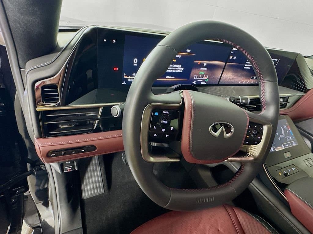 2026 INFINITI QX80 - Image 14