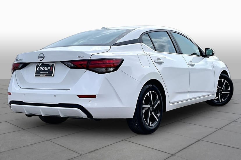 2024 Nissan Sentra - Image 13