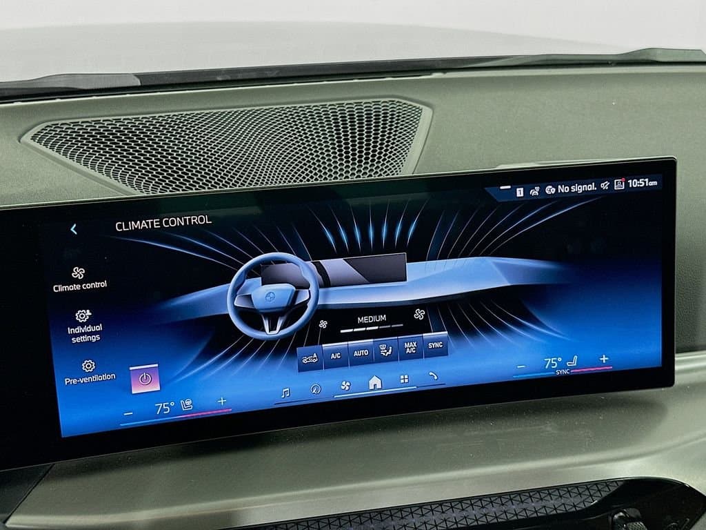 2025 BMW 2 Series - Image 14