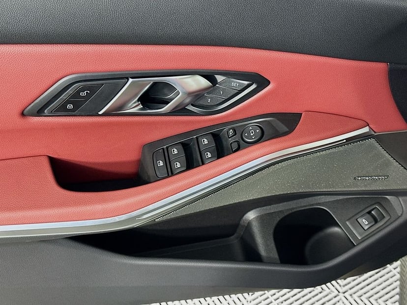 2026 BMW 3 Series - Image 20