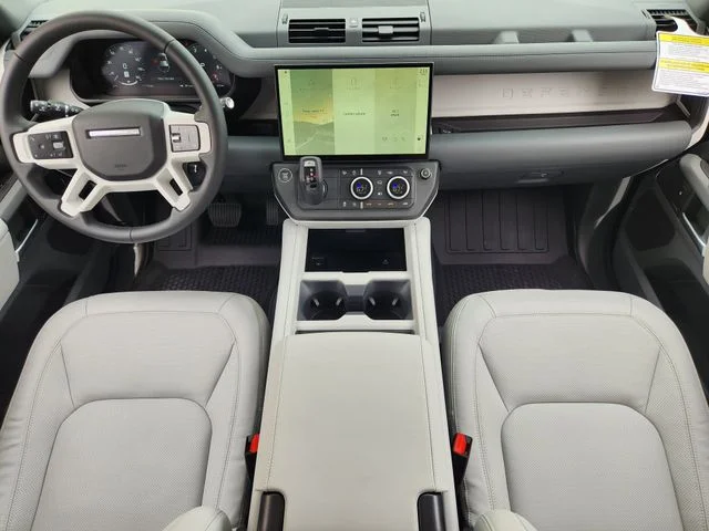 2026 Land Rover Defender 110 - Image 19