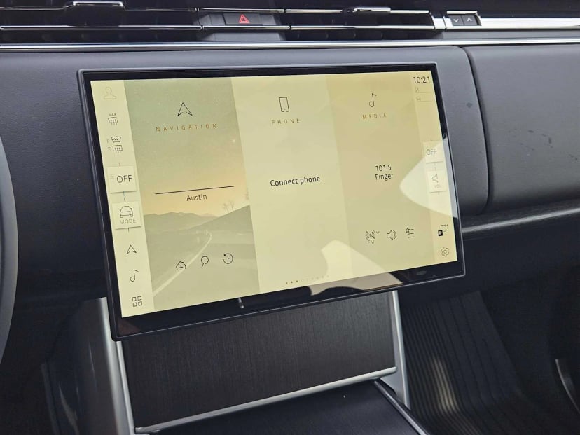2026 LAND ROVER Range Rover - Image 15