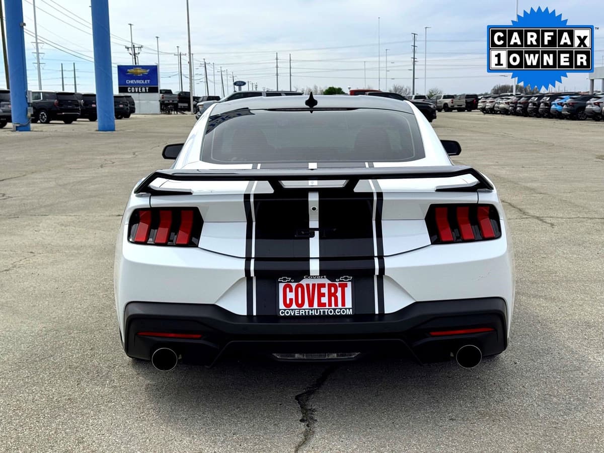 2024 Ford Mustang - Image 7