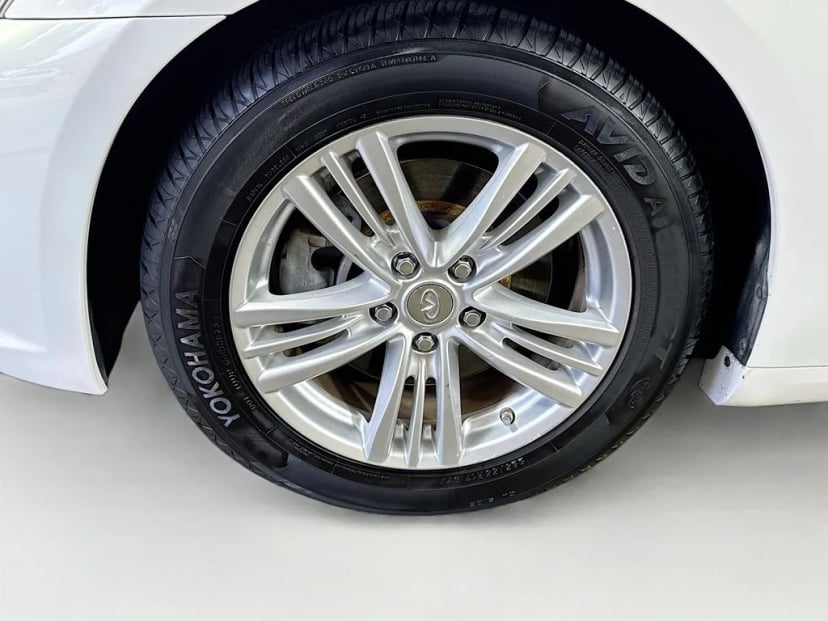 2013 INFINITI G37 - Image 41