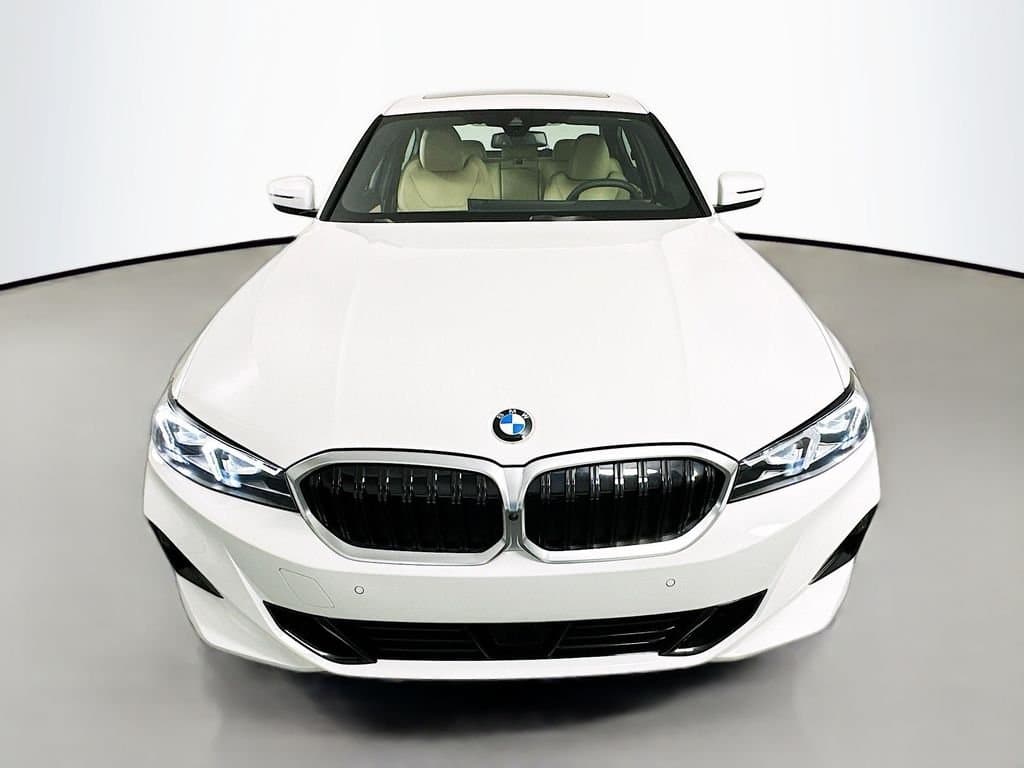 2025 BMW 3 Series - Image 2