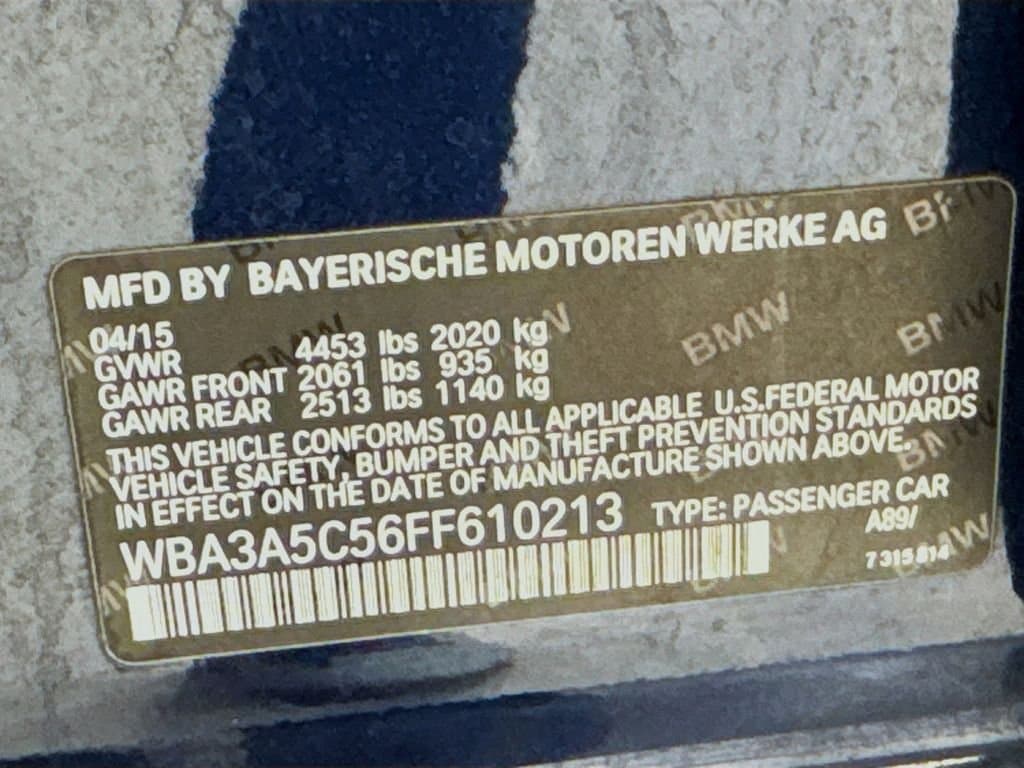 2015 BMW 3 - Image 42