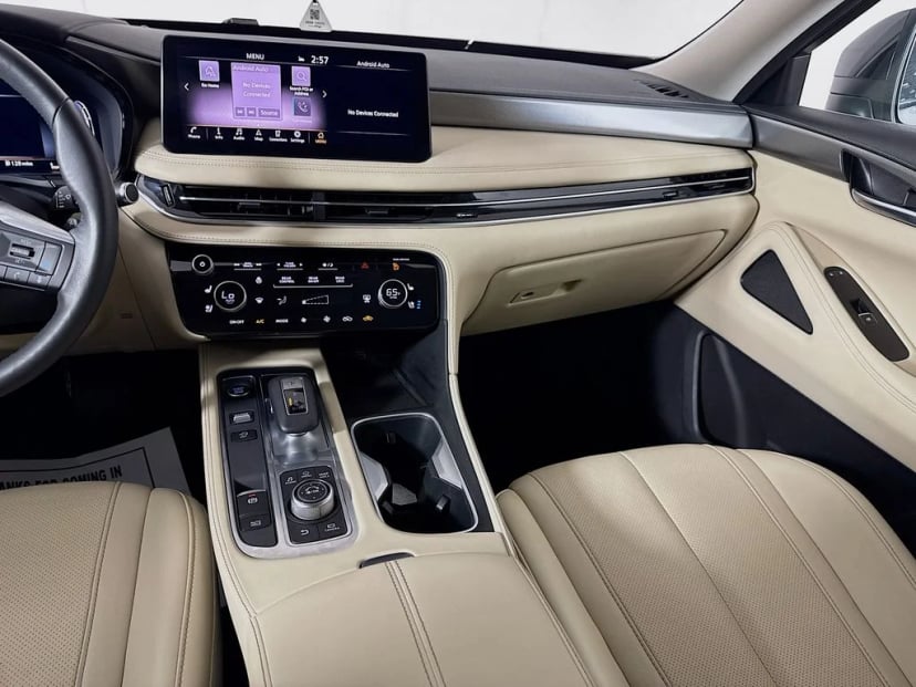2023 INFINITI QX60 - Image 30