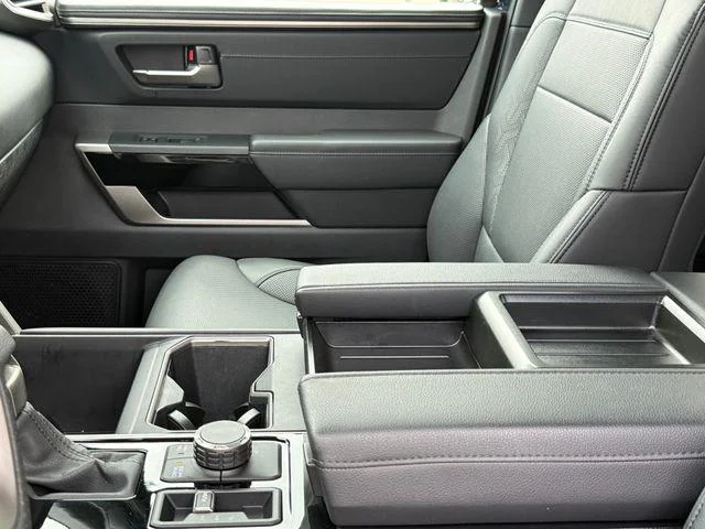 2025 Toyota Tundra - Image 43