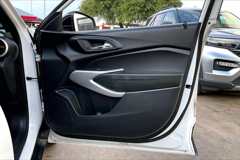 2024 Chevrolet Trax - Image 23