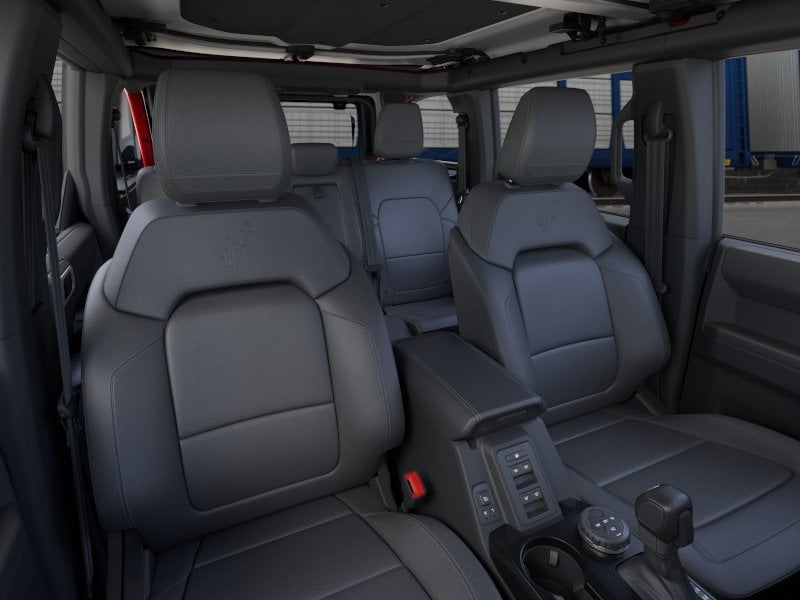 2026 Ford Bronco - Image 23