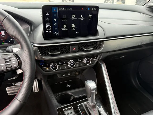 2025 Acura ADX - Image 15