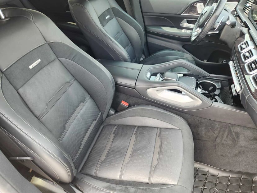 2023 Mercedes-Benz AMG® GLE 53 - Image 13