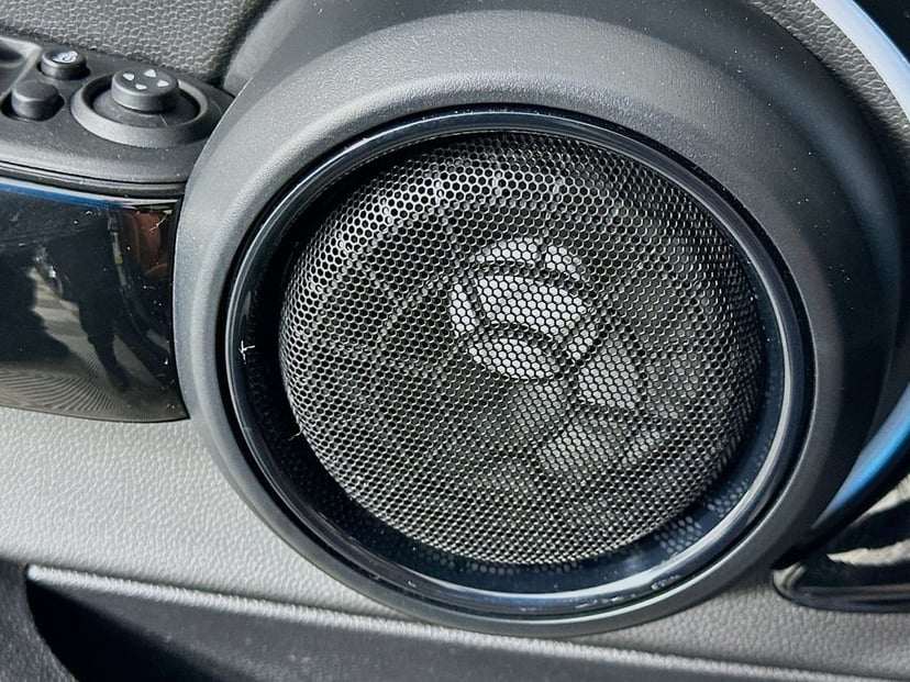 2023 MINI Cooper S - Image 19