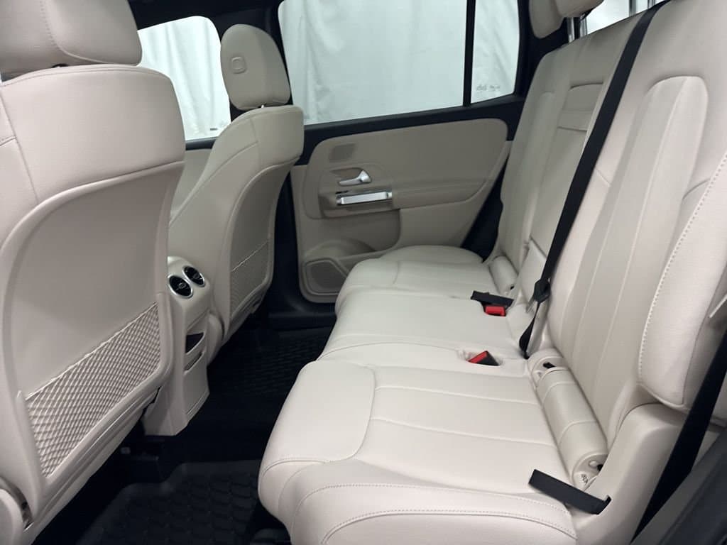2026 MERCEDES-BENZ GLB - Image 20